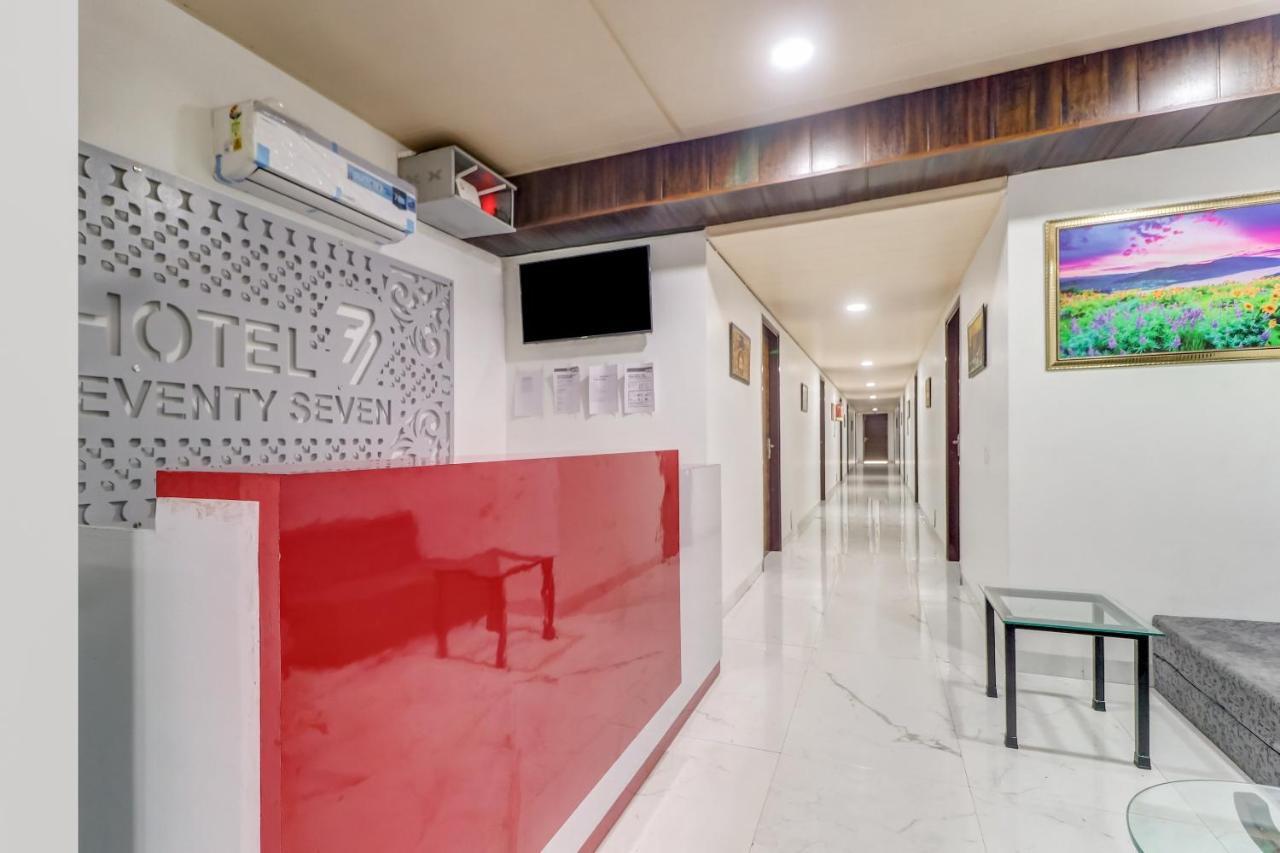 Townhouse Hotel Ludhiana Bagian luar foto