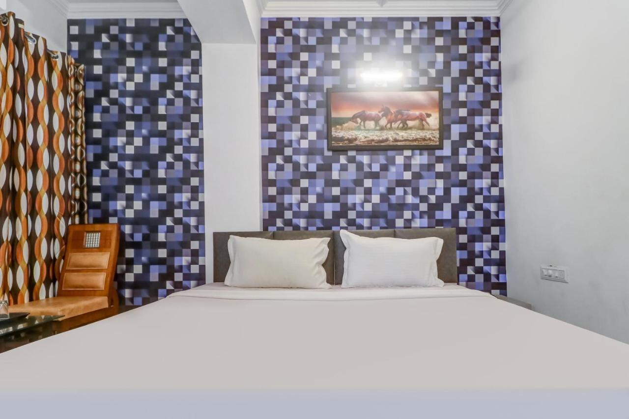 Townhouse Hotel Ludhiana Bagian luar foto